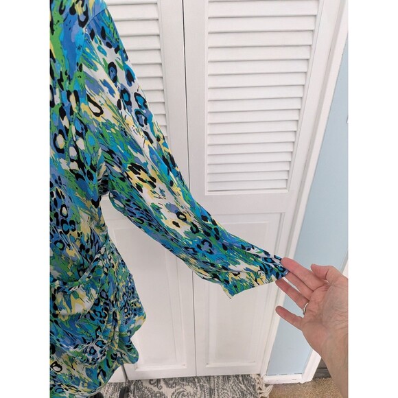 Just My Size Top Women 2X Blouse Surplice V-neck Multicolor Stretch Animal Print - Picture 6 of 14